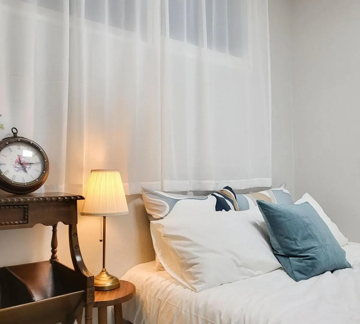 Ggoggio House Apartment Seoul