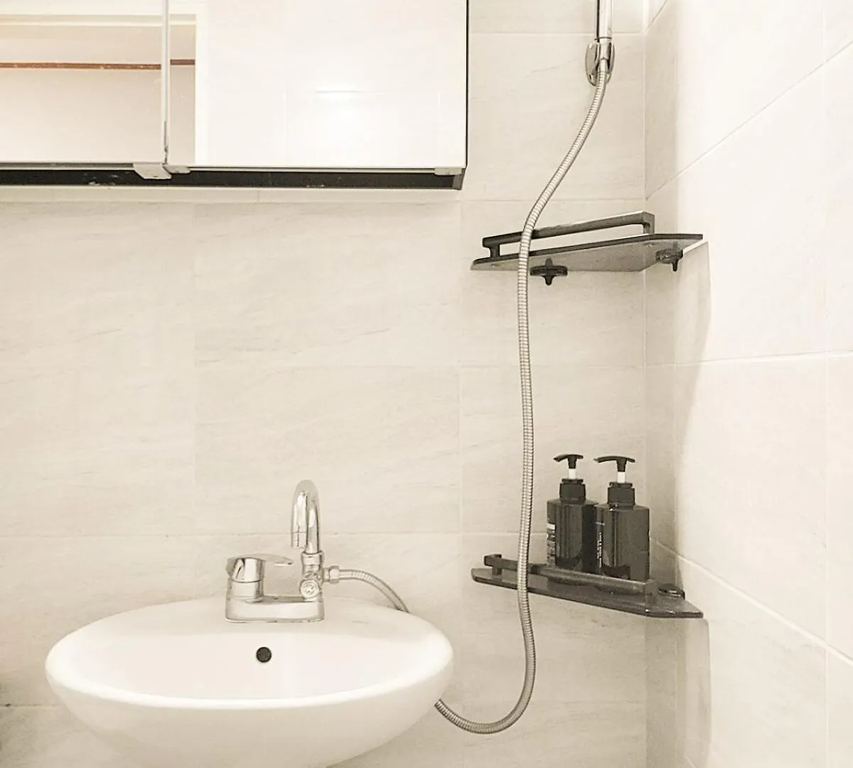 Ggoggio House Apartment Seoul South Korea